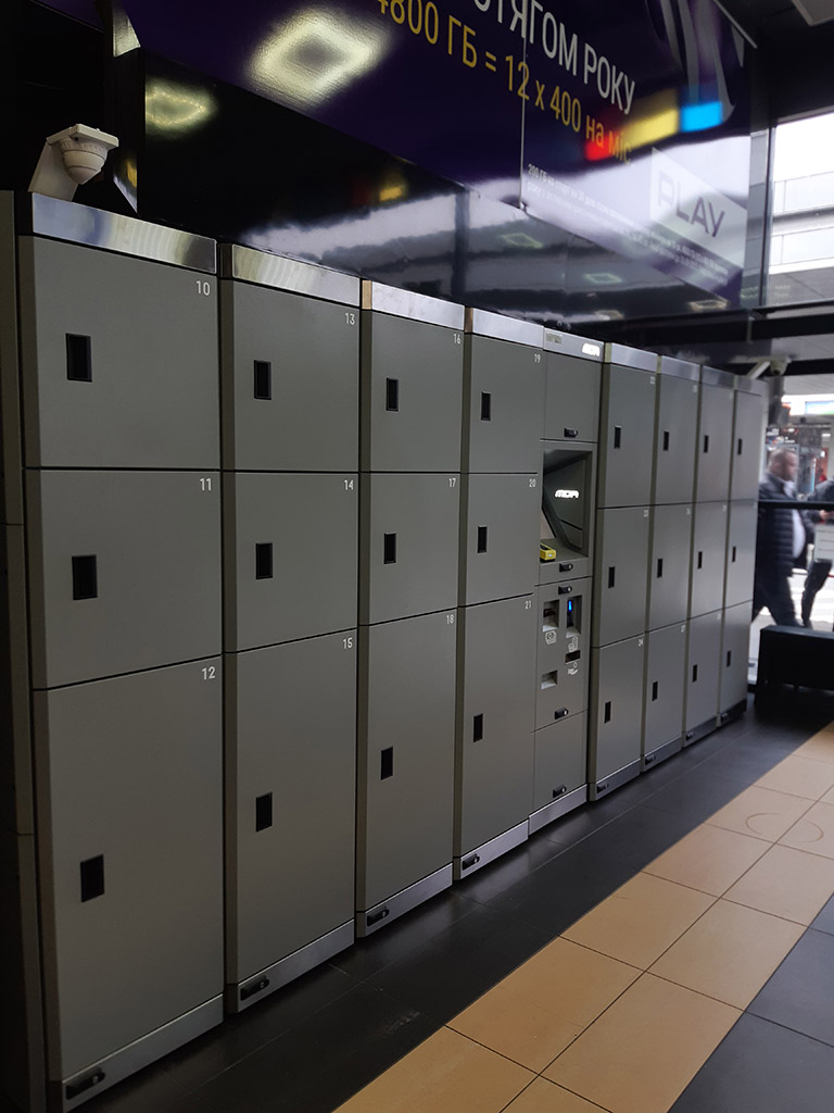General view of the storage locker area at the MDA central bus station